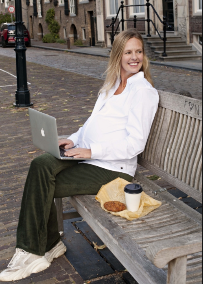 pantalon en velours de grossesse