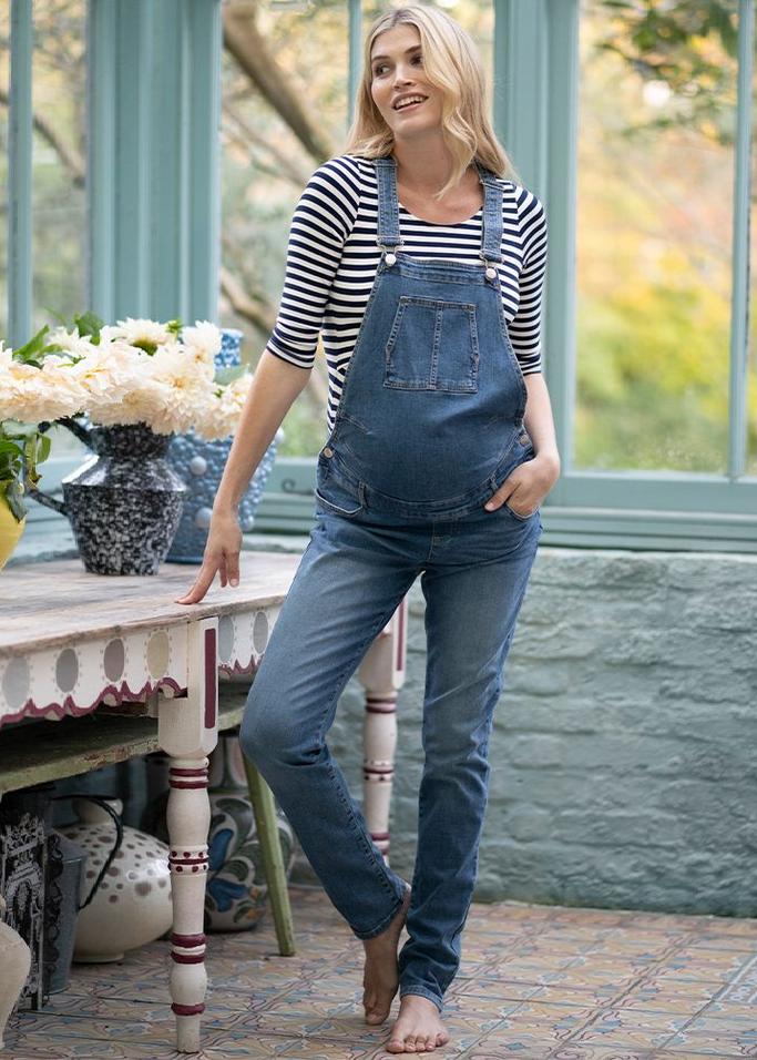salopette en jeans de grossesse